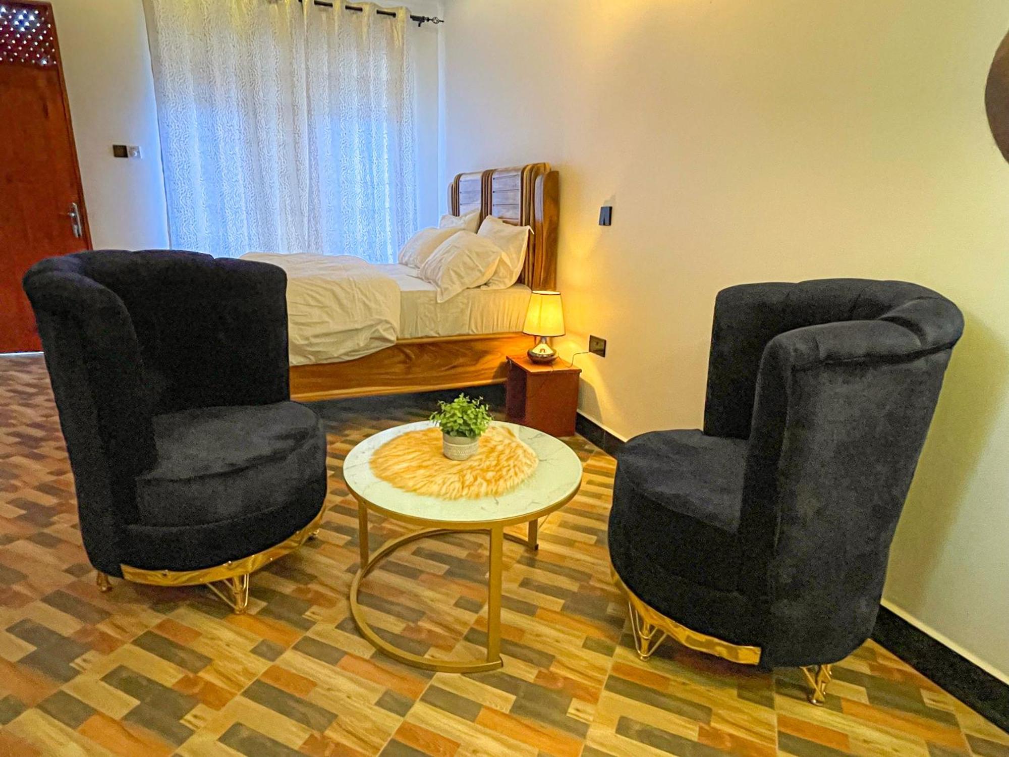 Home Villa Eco Boutique Hostel